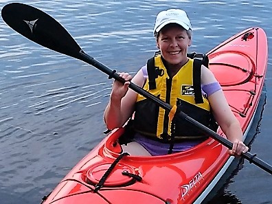JACKIE IN NEW KAYAK_20150728_edit (2).jpg
